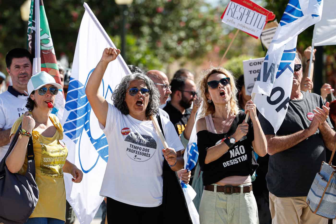 Pré-avisos de greve disparam no Estado e no privado até novembro