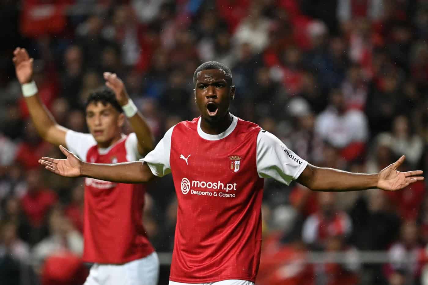 Mali convoca Sikou Niakaté para a CAN