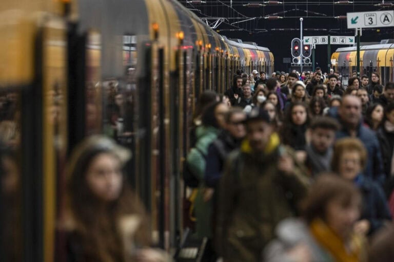 Greve na IP suprime 284 comboios até às 10h00&nbsp;