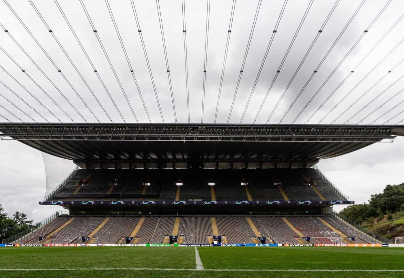 Confira os onzes iniciais para o dérbi minhoto na Pedreira