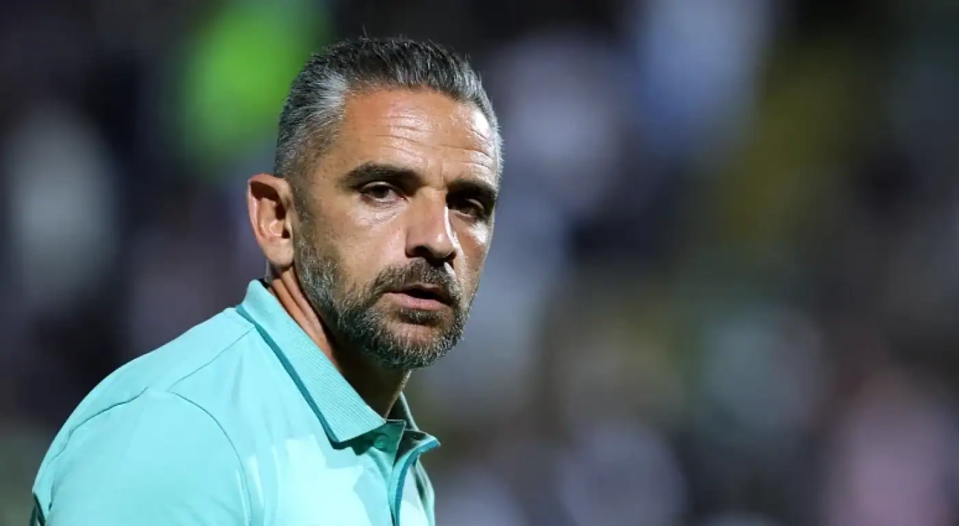 Técnico do Moreirense pede “foco e concentração” antes de jogo com Estoril Praia