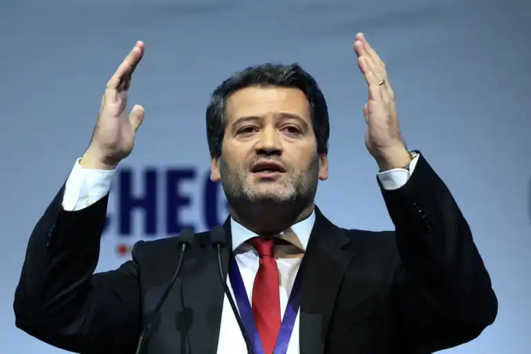 Ventura promete cortar todos os subsídios às associações da igualdade de género&nbsp;