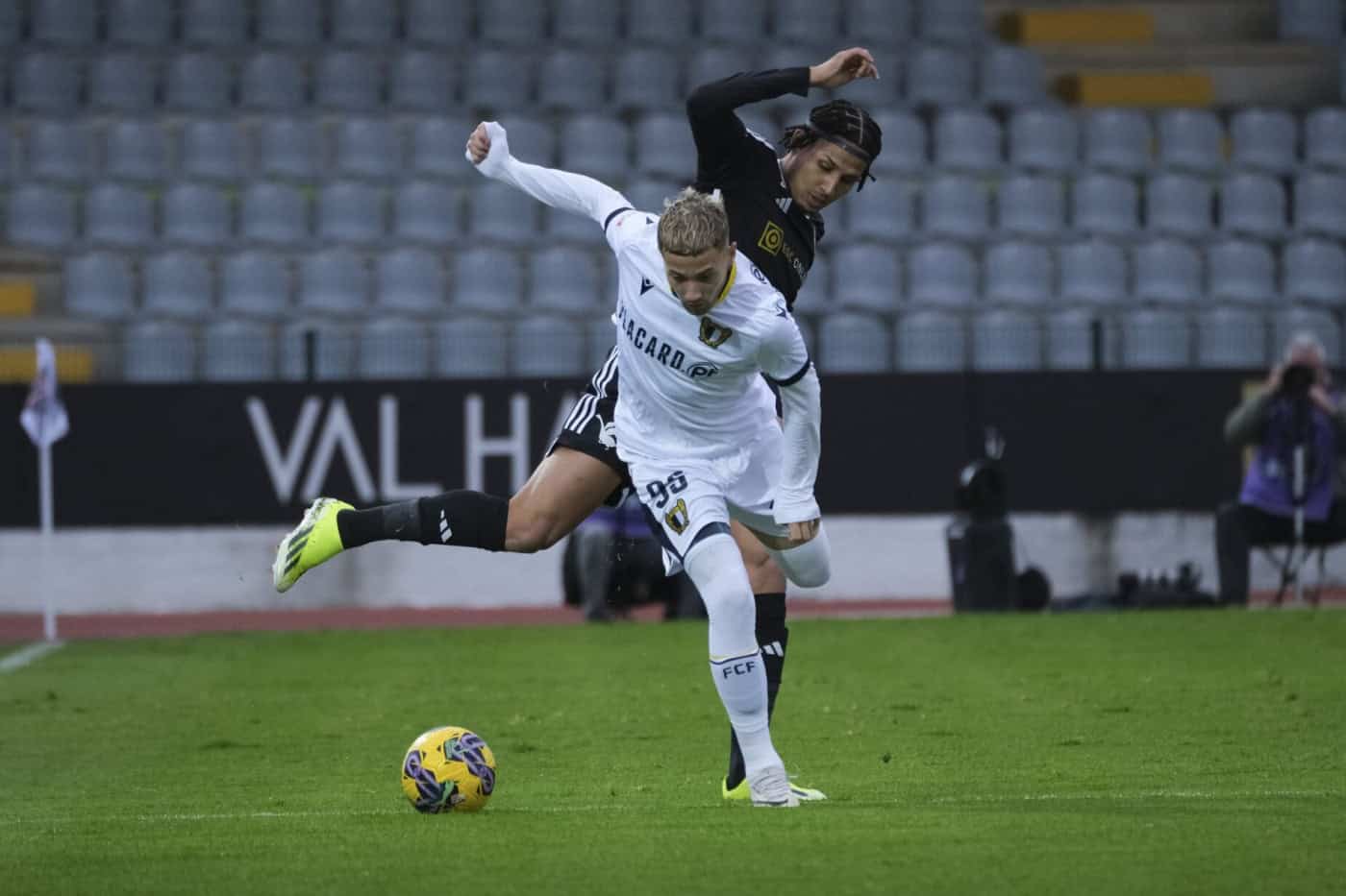 FC Famalicão vence Casa Pia e quebra ciclo de cinco meses sem vencer fora de casa