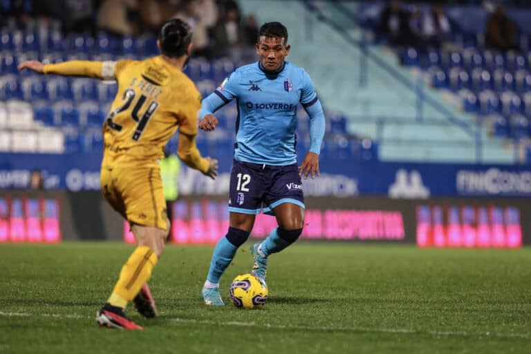 Vizela goleado em casa pelo Boavista