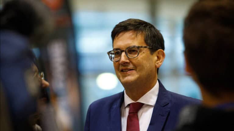 IL aposta na redução de impostos e recusa aumento geral de salários&nbsp;