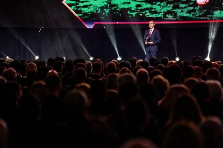 "Hoje, o clube não depende de terceiros para assegurar o seu futuro"