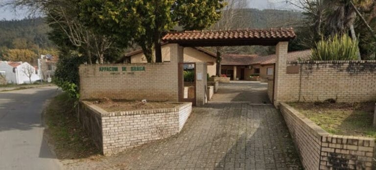 Demissão na APPACDM por suspeita de gestão danosa deixa trabalhadores sem salário