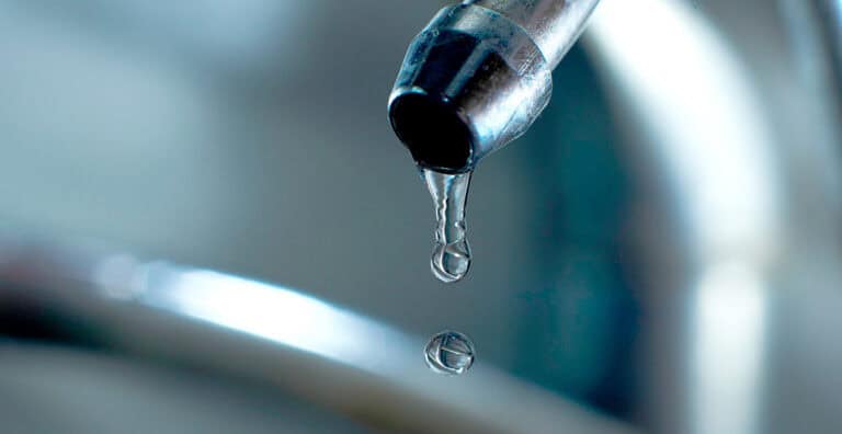 Avaria em conduta corta abastecimento de água em Celeirós, Aveleda e Vimieiro