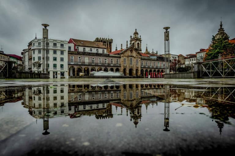 Duas manifestações distintas marcadas para hoje em Braga