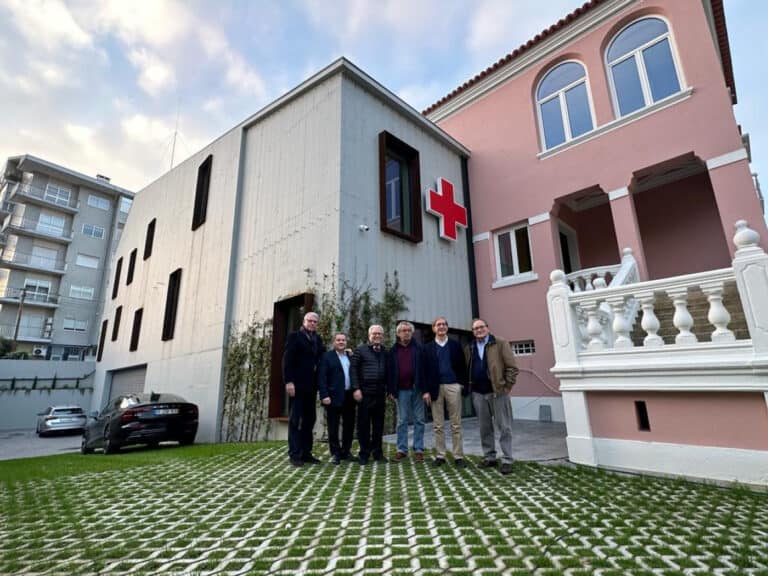Cruz Vermelha de Braga abre sede renovada em dia de aniversário