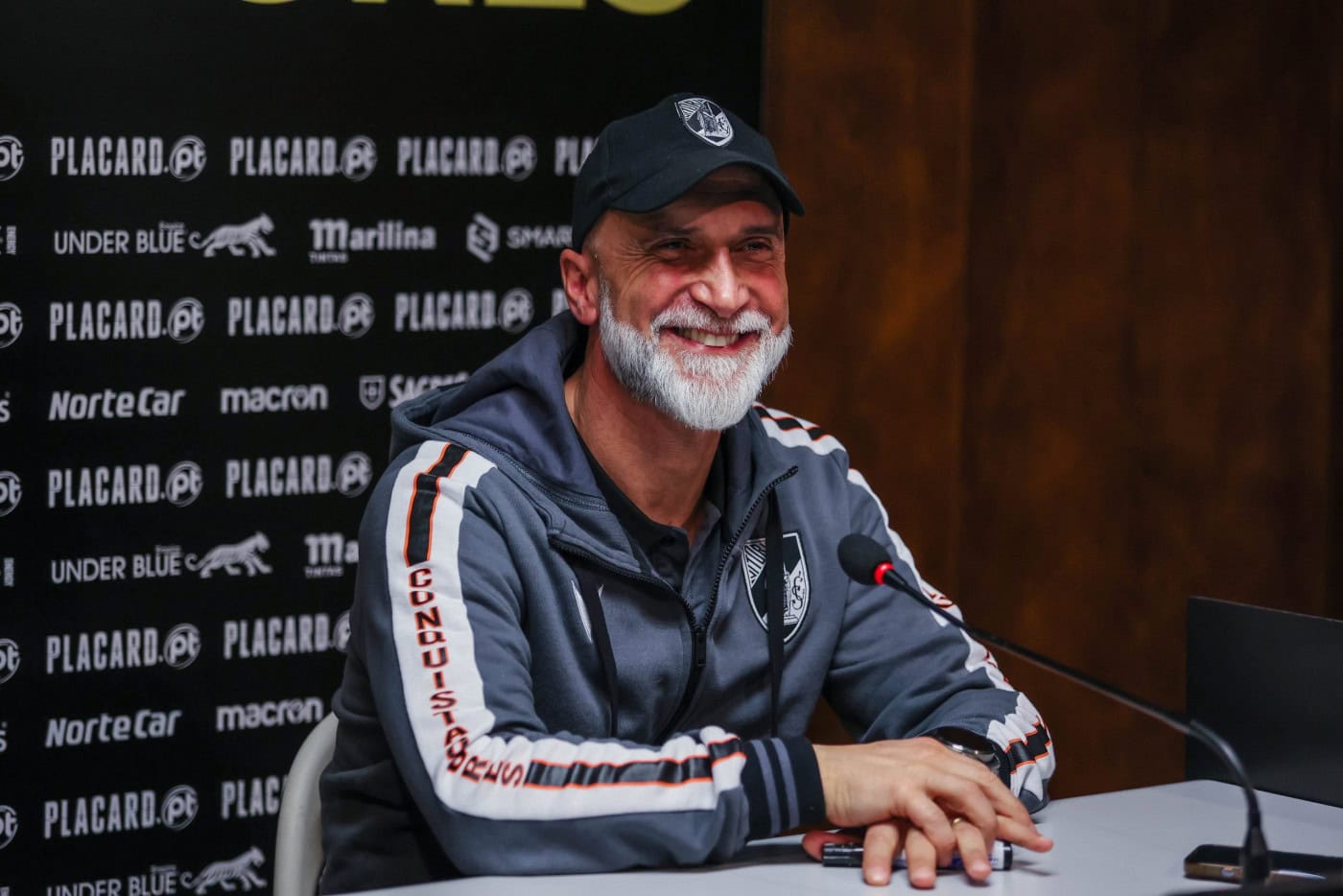 Álvaro Pacheco "acredita muito" na continuidade desta série positiva do Vitória SC