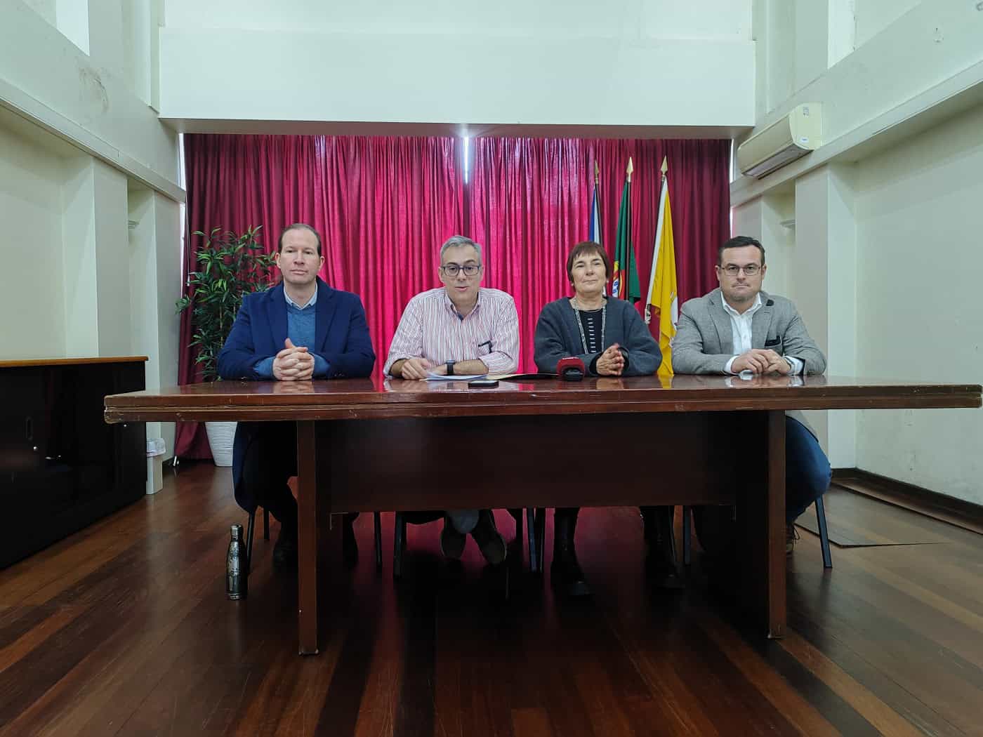 Livre: Residências universitárias são "princípio" para solução na habitação