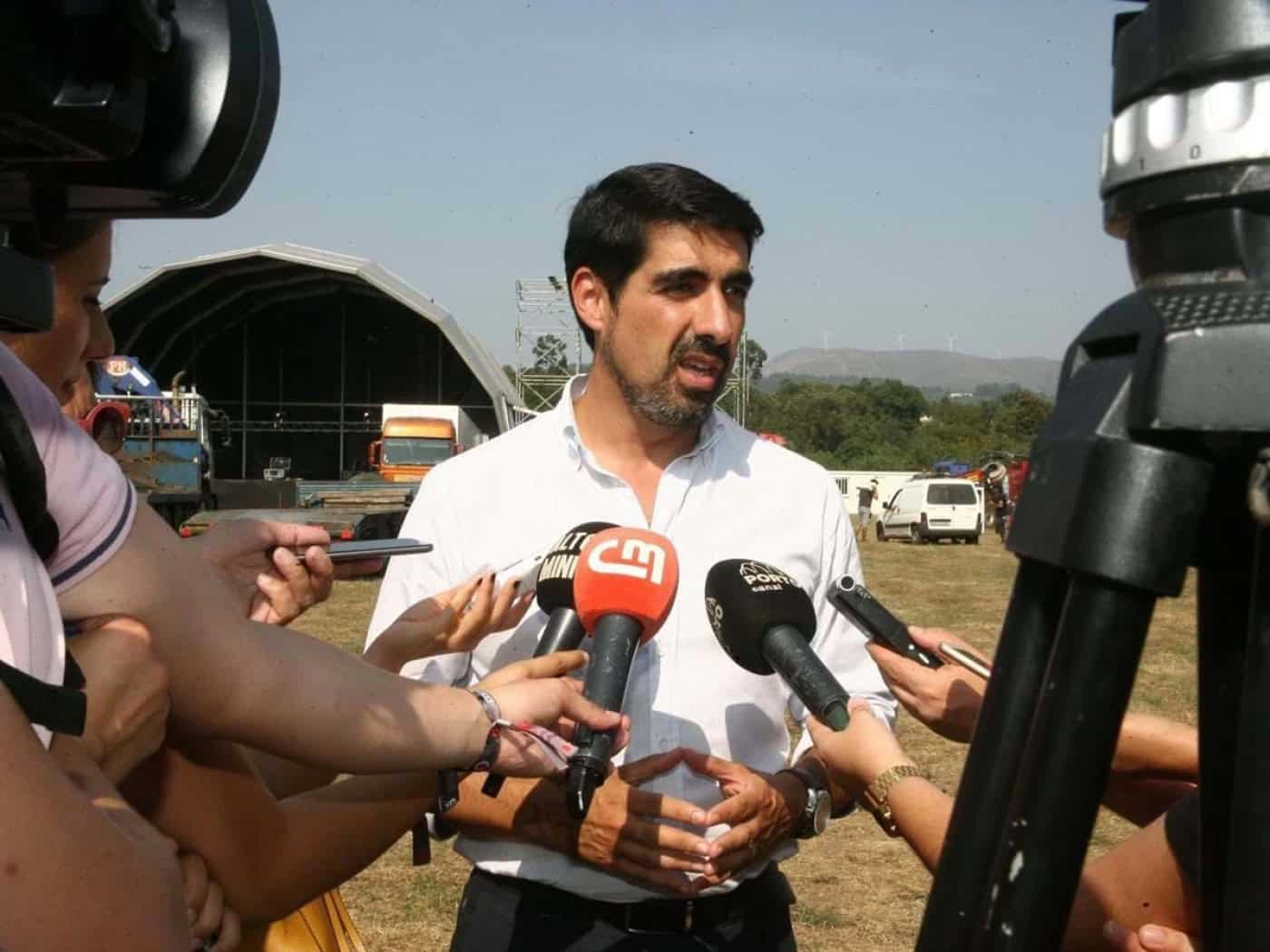 Ex-presidente da Câmara de Caminha absolvido de prevaricar na contratação pública