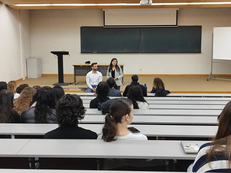 PAN defende eliminação progressiva da propina até 2028