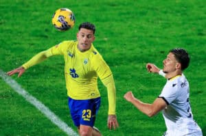 Famalicão perde no reduto do Arouca