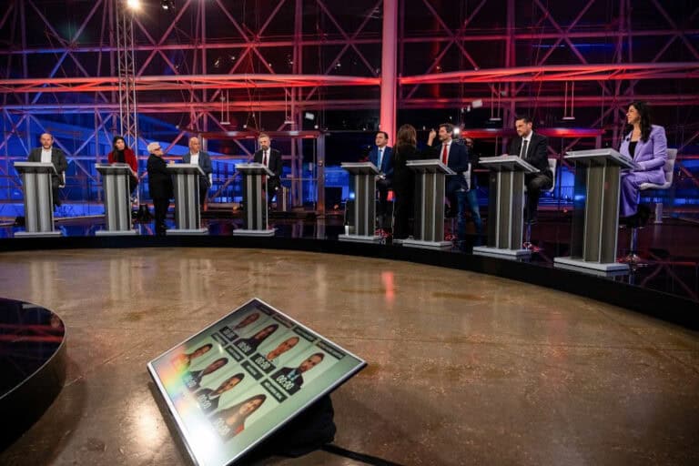 Campanha eleitoral arranca hoje com metade dos líderes partidários a norte