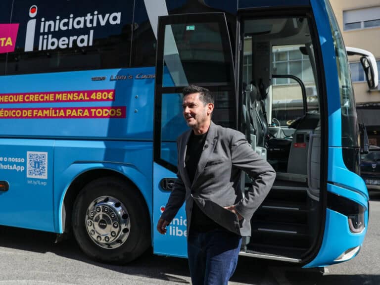 Rui Rocha em comício da IL em Braga esta sexta-feira