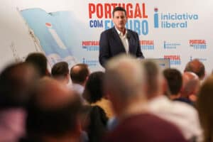 Rui Rocha promete em Braga fazer regressar PPP ao Hospital