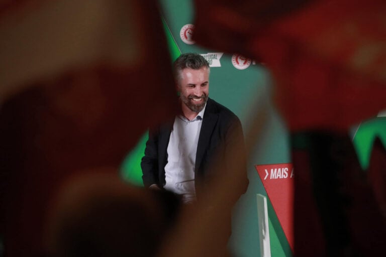 Pedro Nuno Santos passa domingo no distrito de Braga