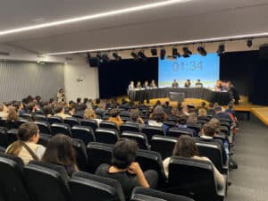 Debate RUM. Partidos apresentam propostas para ensino superior mais acessível e inclusivo