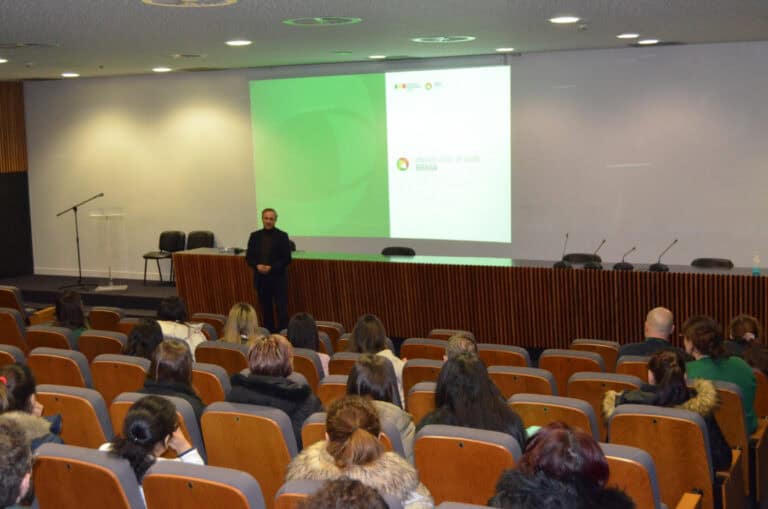 ULS Braga contrata 140 profissionais de saúde