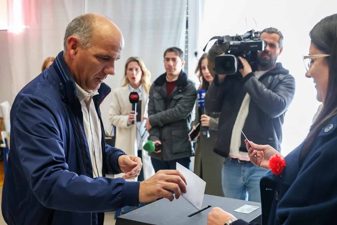 Paulo Raimundo já votou em Alhos Vedros e espera grande participação&nbsp;