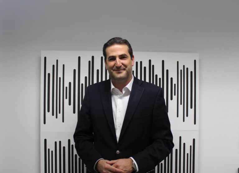 Depois da vitória da AD, Hugo Soares mostra-se "disponível para servir o país”