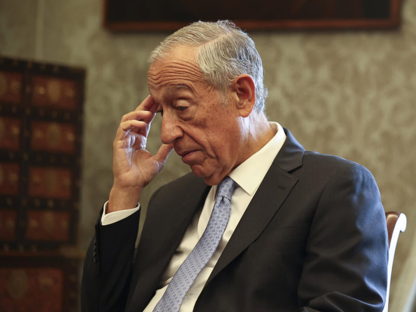 Presidente da República começa a ouvir partidos esta terça-feira