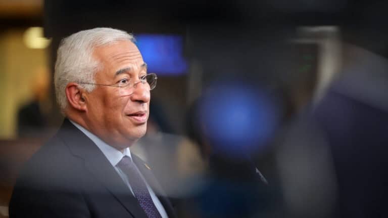 Governo dá tolerância de ponto aos funcionários públicos na tarde de quinta-feira