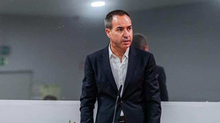 Salvador anuncia sucessor de Artur Jorge esta quarta-feira