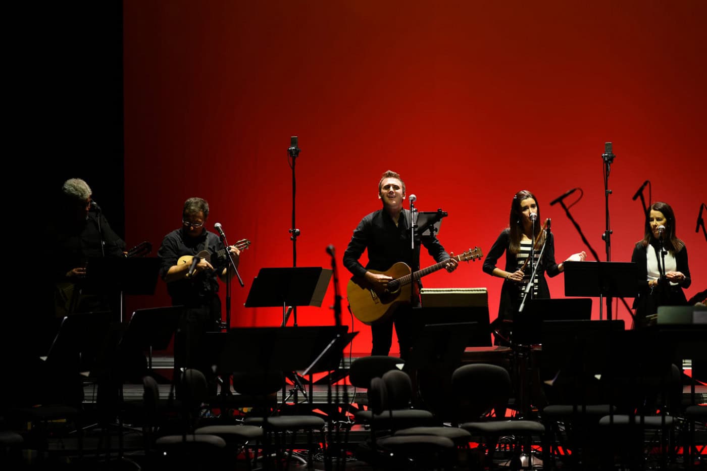 Descentrar ruma a Escudeiros com atividades dedicadas ao 25 de Abril
