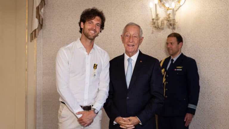 Tenista vimaranense João Sousa condecorado pelo Presidente da República
