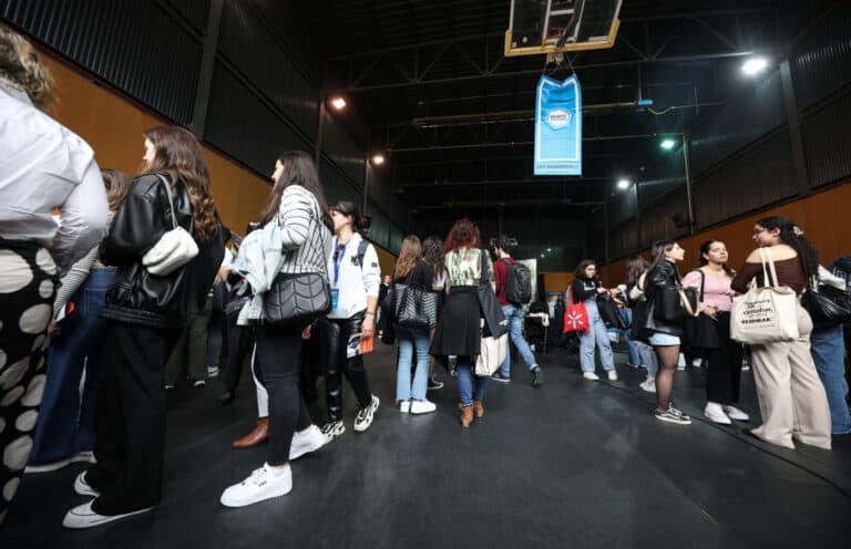 Maioria dos jovens ganha menos de mil euros líquidos