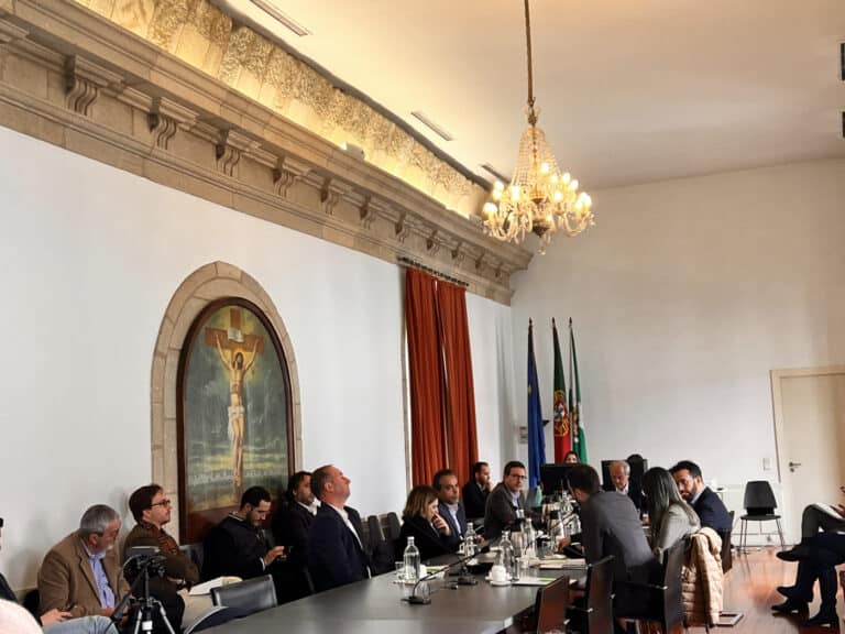 Apoios extraordinários à formação desportiva geram discórdia em Guimarães