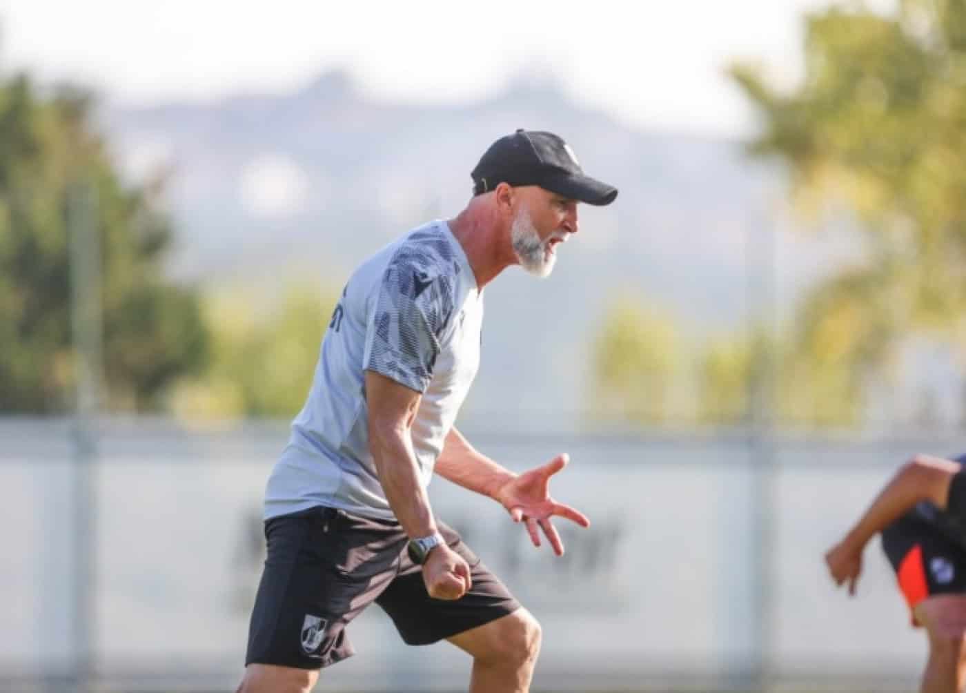 Sem “desvios de percurso”, Vitória SC fareja sexto triunfo consecutivo para o campeonato