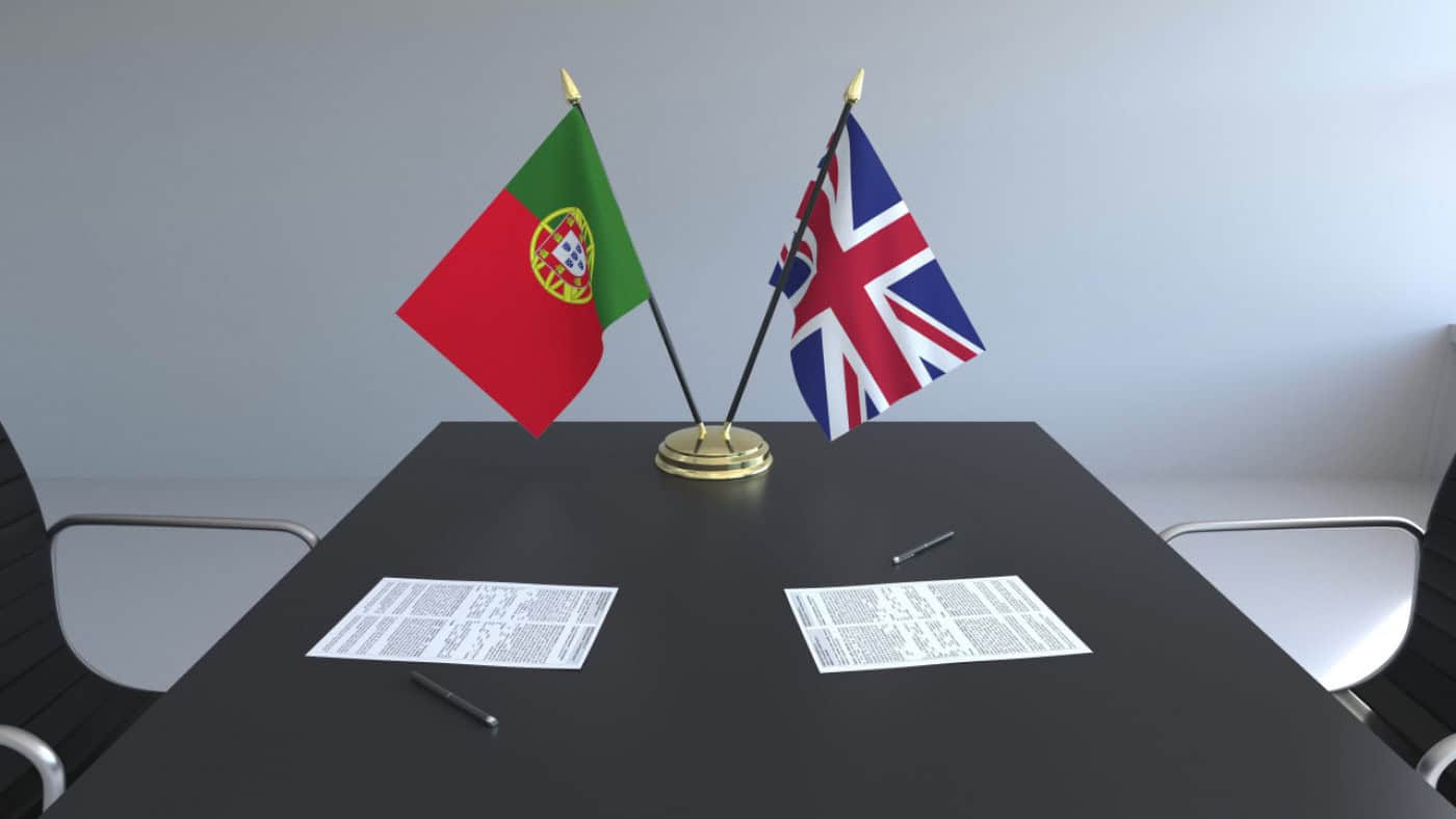 Bolsas promovem colaborações científicas luso-britânicas