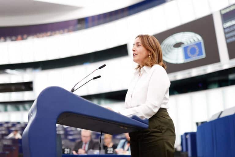 Europa pode ficar comprometida com voto que diminui a força das vozes democráticas