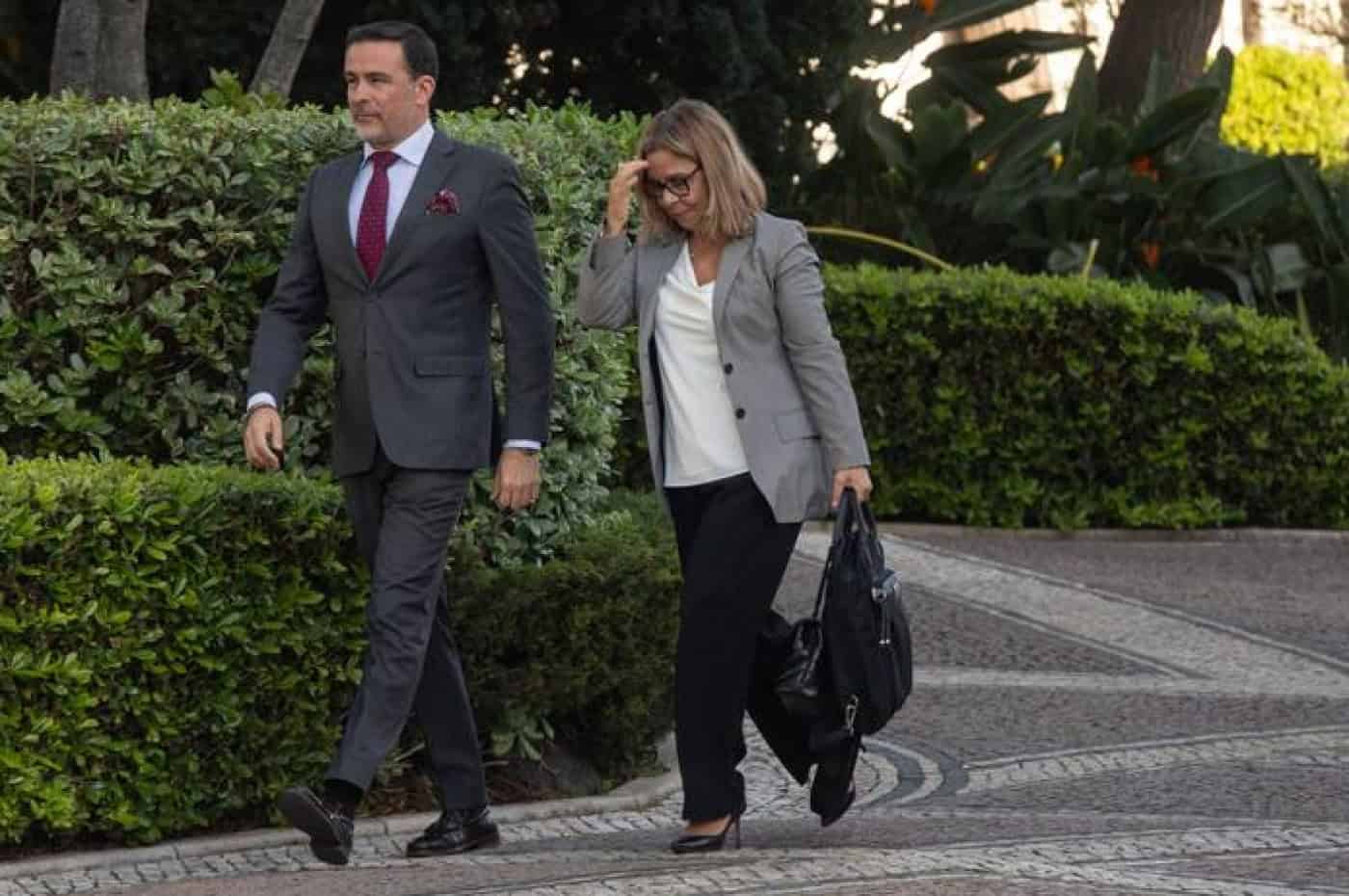 Ministra da Saúde "não tem limites a priori" nas negociações com médicos, enfermeiros e farmacêuticos