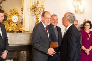 Presidente da República condecora Universidade do Minho