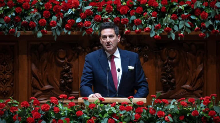 25 Abril: IL acusa quem quer indemnizar terceiros pelo passado de atentar contra interesses do país