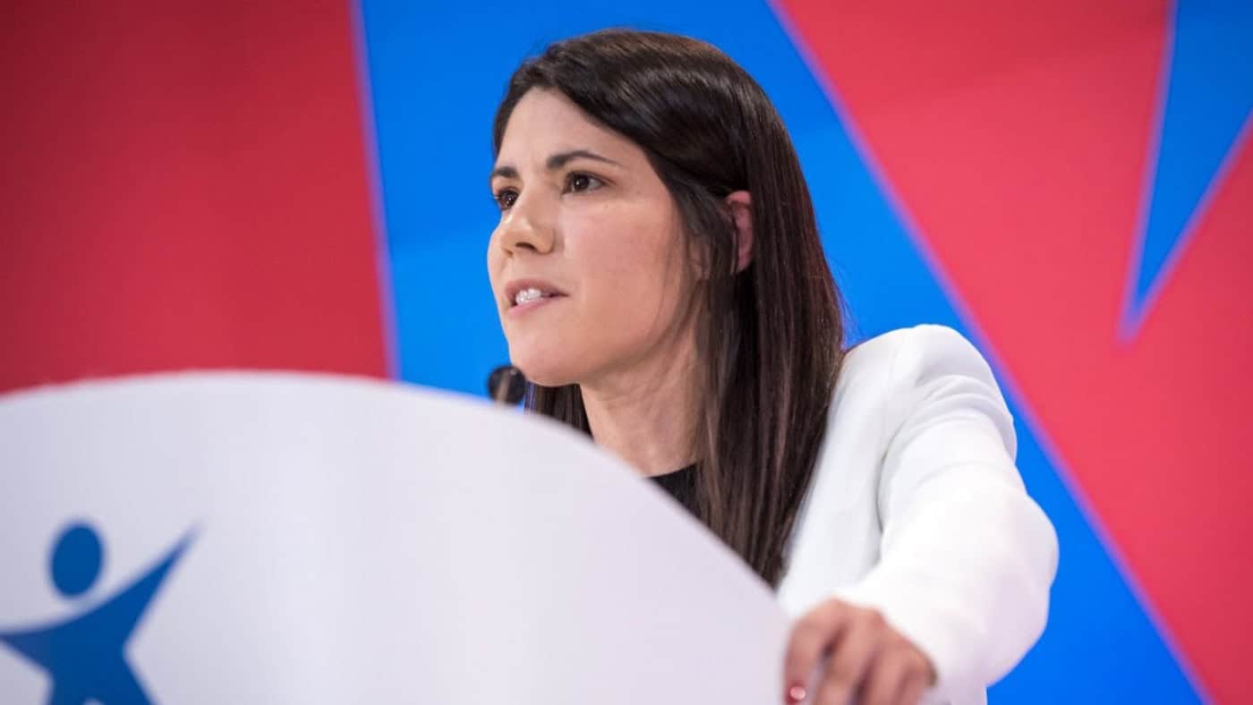 25 Abril: Mortágua critica “carpideiras do salazarismo” e pede “manifesto pelo futuro”&nbsp;