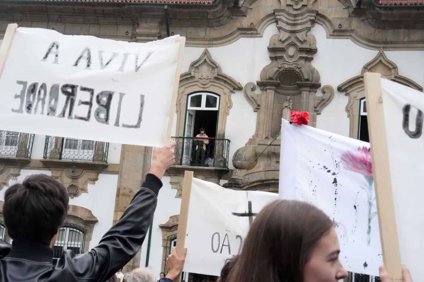 Braga recuou no tempo e celebrou o 26 de abril de 1974 com público escolar