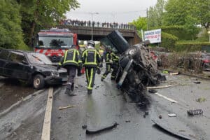 Acidente com quatro viaturas em Braga provoca ferimentos a nove pessoas