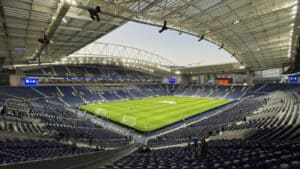 Operação 'Bilhete Dourado' apreende 3.000 ingressos do FC Porto e 44.400 euros&nbsp;