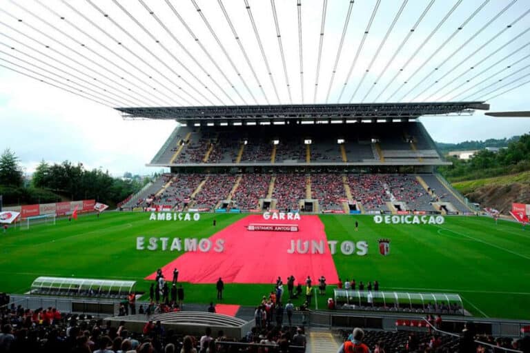 FC Porto e Vitória SC com provas europeias em risco, Braga multado