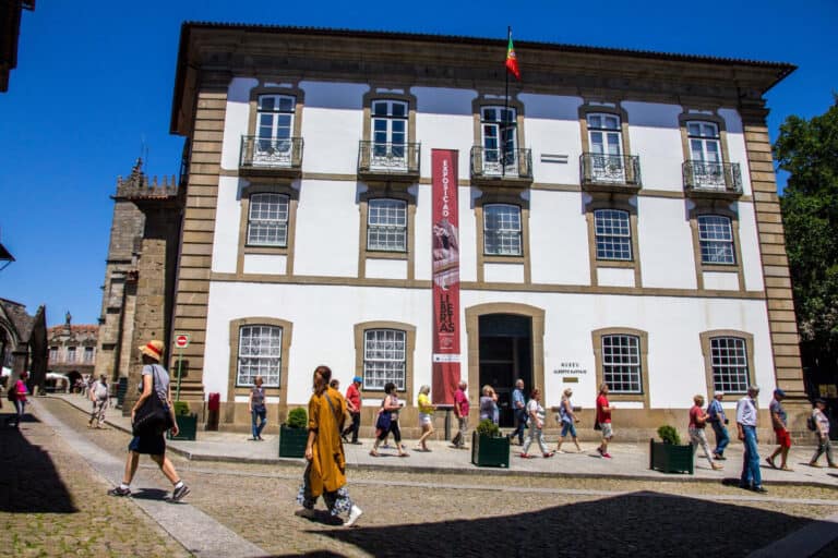Museu de Alberto Sampaio encerrado para obras