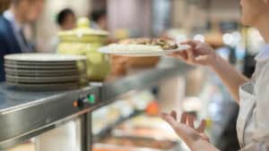 Funcionários das cantinas, alojamento e restauração em greve esta segunda-feira