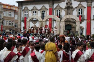 Braga Romana recebe mais de 350 mil pessoas