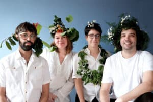 Mão Verde toca no Theatro Circo para “falar sobre coisas sérias de uma forma bem humorada”