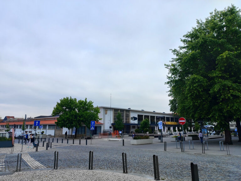 Trovoadas colocam Braga, Porto e Viana sob aviso amarelo entre sexta e sábado